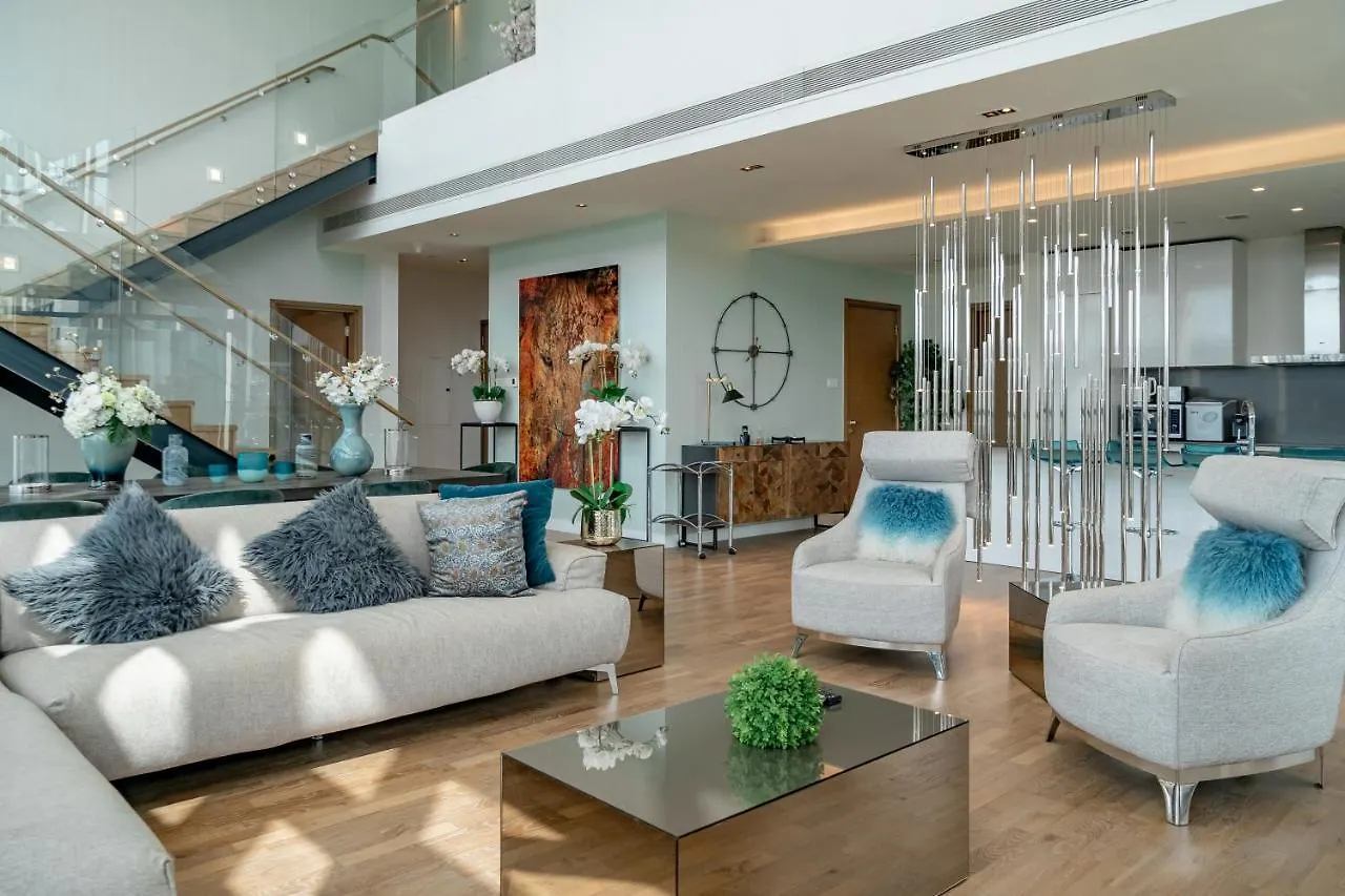 Higuests - Stunning Family Size Apt With Panoramic Views Apartment Dubai