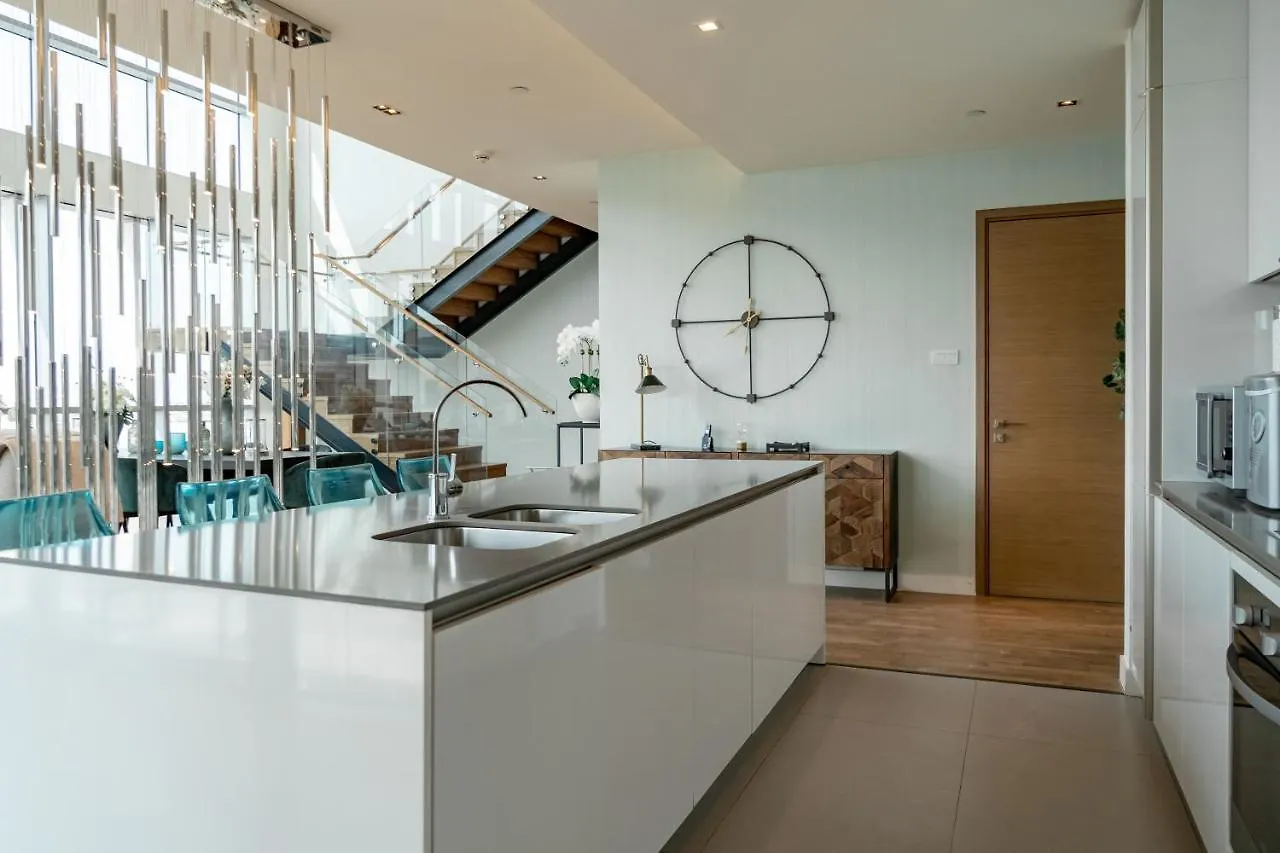 Higuests - Stunning Family Size Apt With Panoramic Views Apartment Dubai 0*,  United Arab Emirates