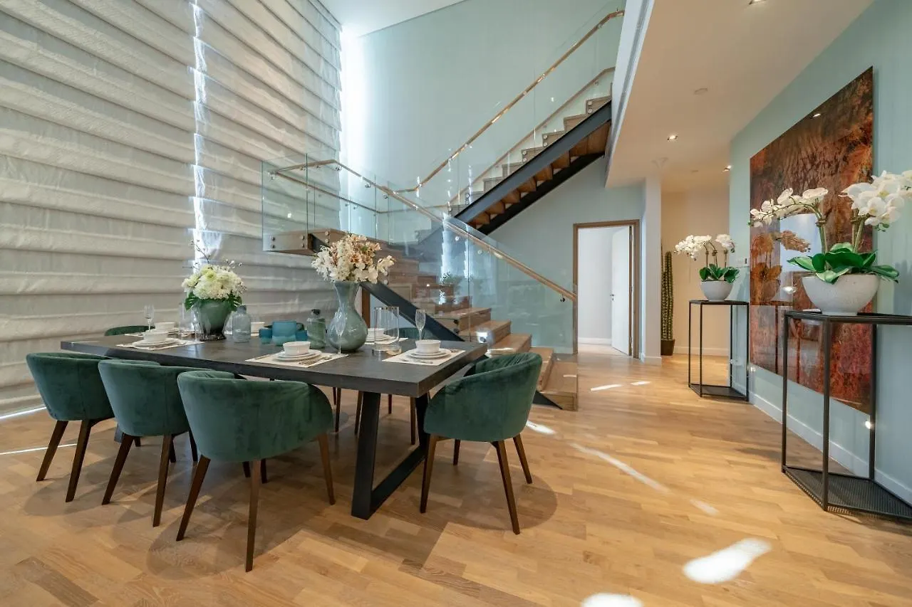 Higuests - Stunning Family Size Apt With Panoramic Views Apartment Dubai