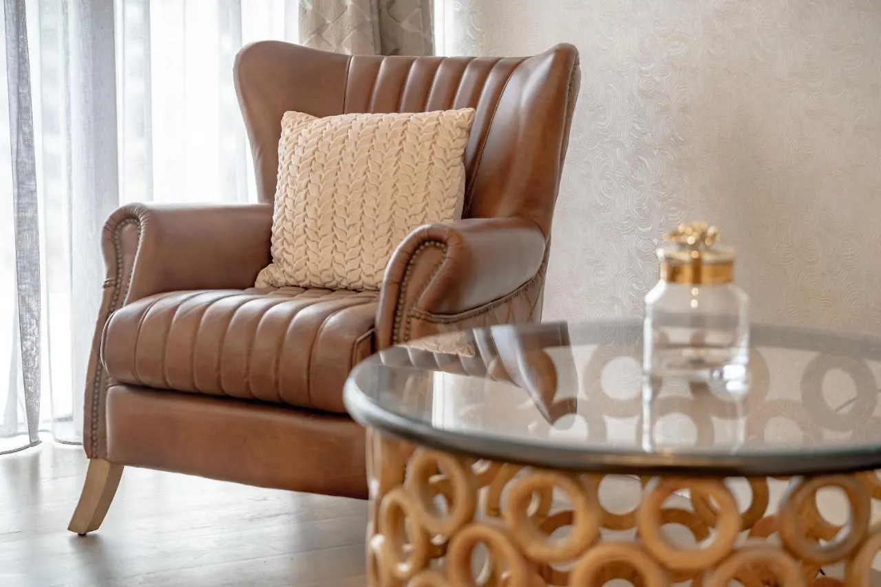 Higuests - Stunning Family Size Apt With Panoramic Views Apartment Dubai United Arab Emirates